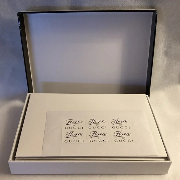 NWOT - Flora BY GUCCI Textured Boxed Stationery - Picture 5 of 15